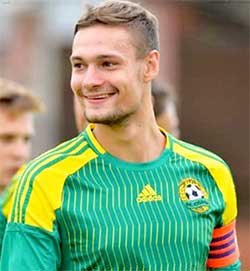 Журавлев Юрий