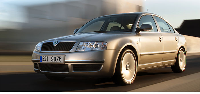 SKODA SUPERB